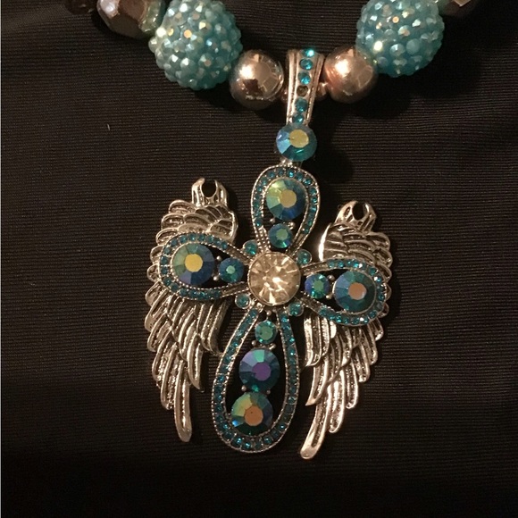Angel wings necklace, brilliant blue and silver - Picture 4 of 4